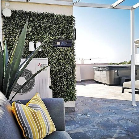 Black Sun. Modern Penthouse In Torrevieja Exteriör bild