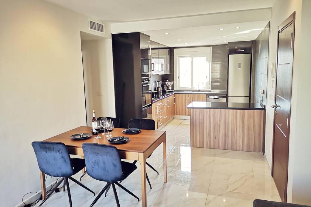 Black Sun. Modern Penthouse In Torrevieja Exteriör bild